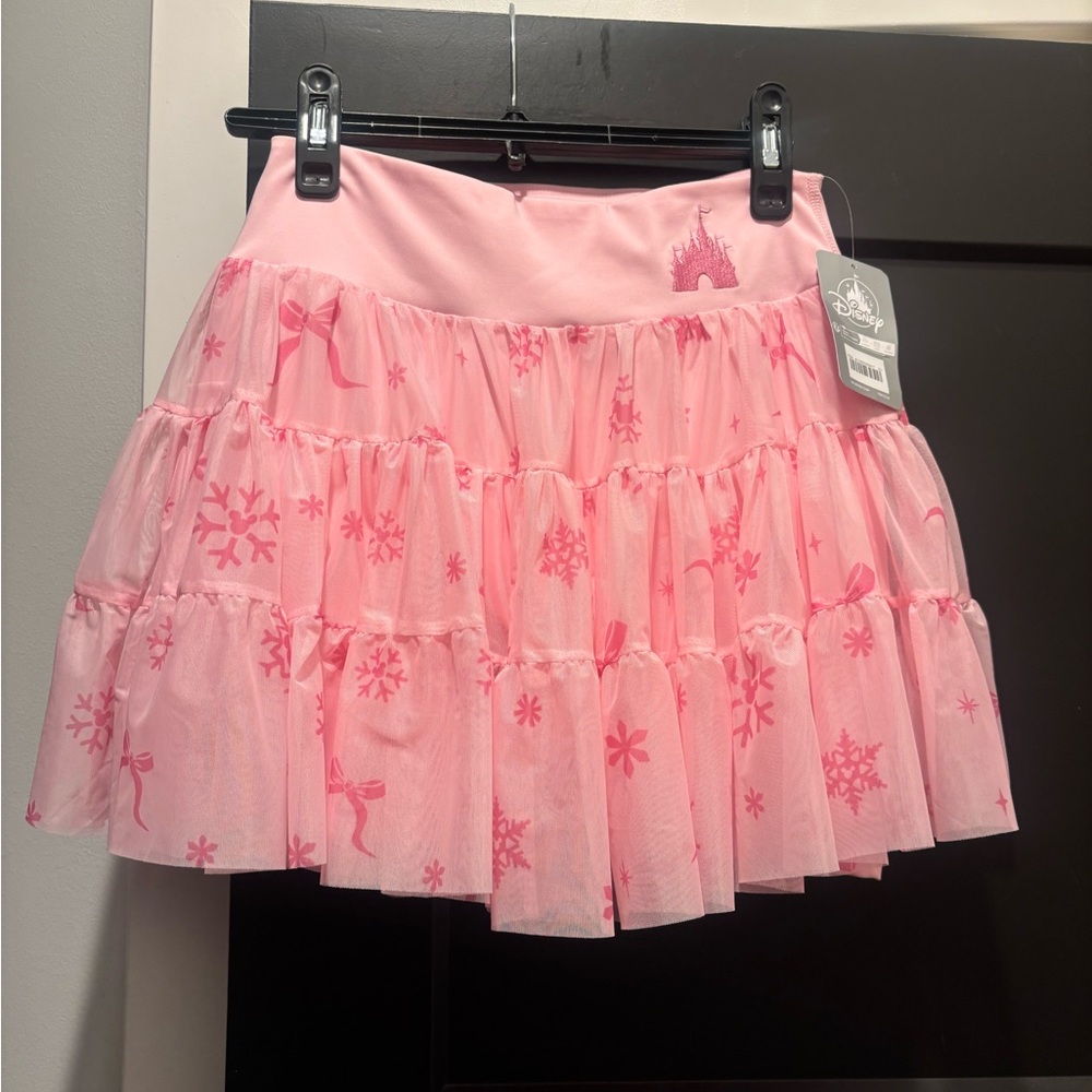 Disney Fantasyland Castle Holiday Mesh Skort Skirt Activewear tulle Pink XS NWT - Picture 7 of 13